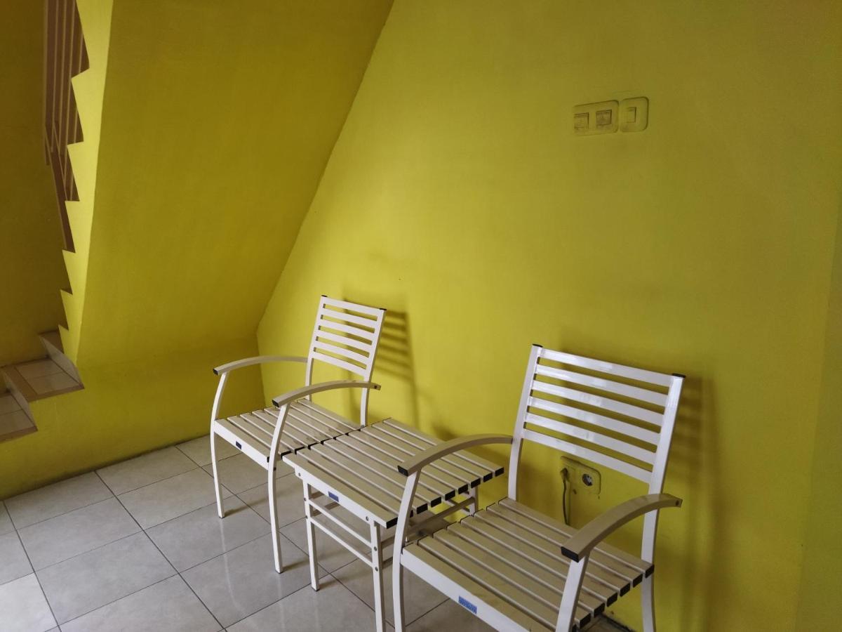 Oyo 92231 Penginapan Tanjung Alang Syariah Makassar Extérieur photo